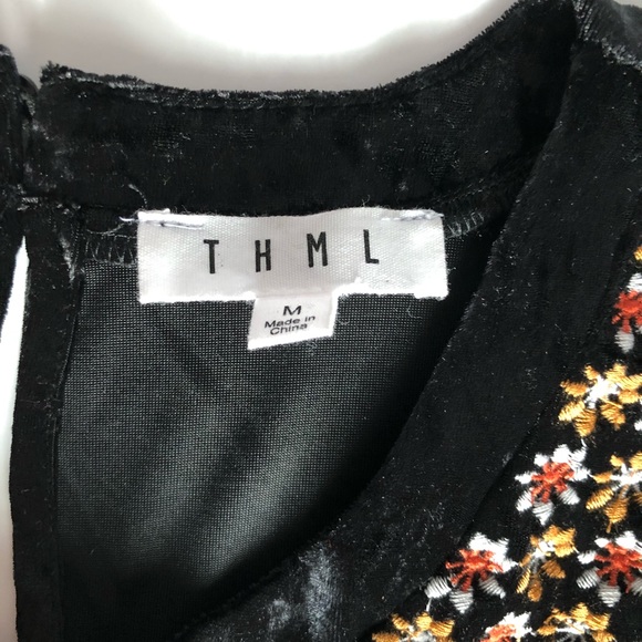 Black embroidered too - Picture 4 of 5